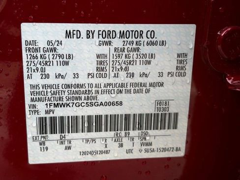 Used 2025 Ford Explorer ST image 37