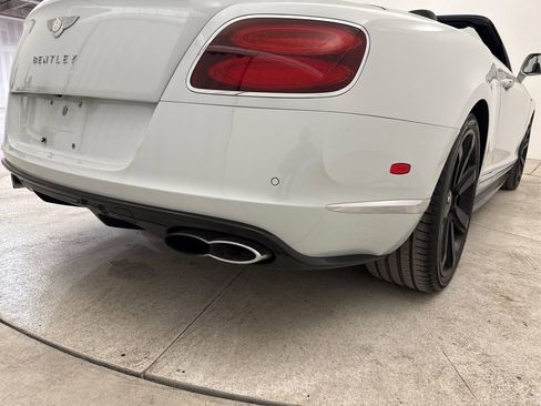 Used 2014 Bentley Continental GT V8 S image 22