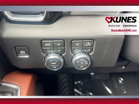 New 2026 GMC Sierra 3500 Denali Ultimate AWD/4WD image 22