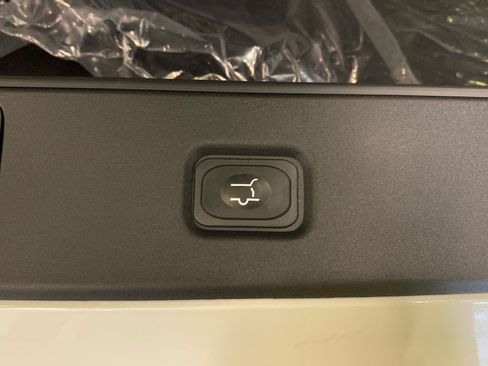 New 2025 Ford Expedition Max Platinum w/ Platinum Ultimate Package image 10