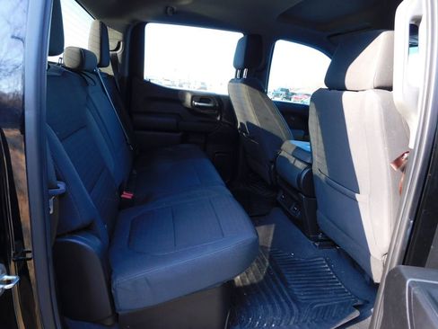 Used 2022 Chevrolet Silverado 1500 Custom Trail Boss w/ Safety Confidence Package image 4