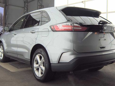 Used 2023 Ford Edge SE image 10