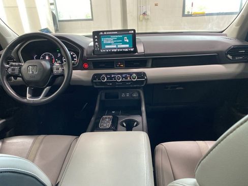 Used 2023 Honda Pilot EX-L image 14
