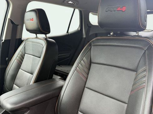 Used 2024 GMC Terrain AT4 w/ Tech Package AWD/4WD image 6