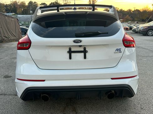 Used 2017 Ford Focus RS image 5