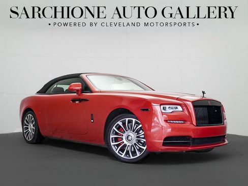 Used 2020 Rolls-Royce Dawn image 1