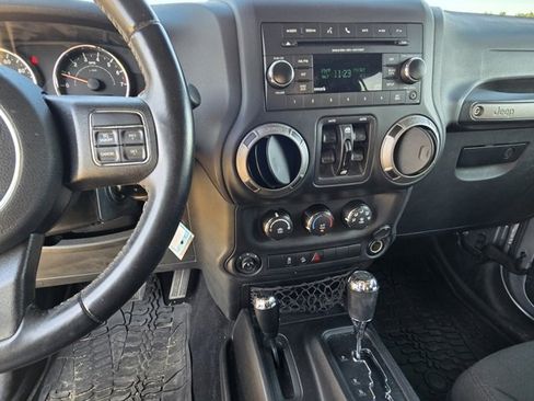 Used 2017 Jeep Wrangler Unlimited Sport w/ Quick Order Package 24S image 24