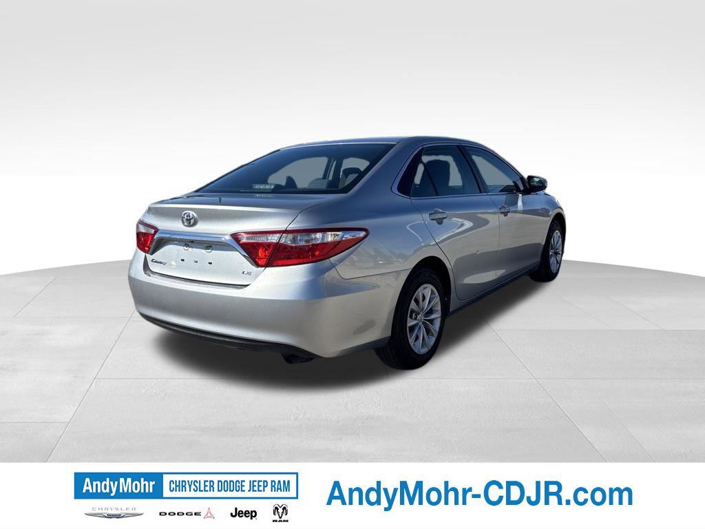 Used 2015 Toyota Camry LE FWD image 7