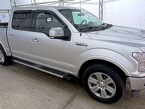 Used 2018 Ford F150 Lariat w/ Equipment Group 502A Luxury image 3