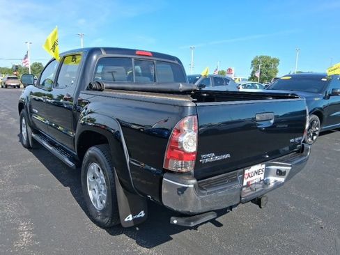 Used 2011 Toyota Tacoma 4x4 Double Cab w/ SR5 Pkg #2 image 7