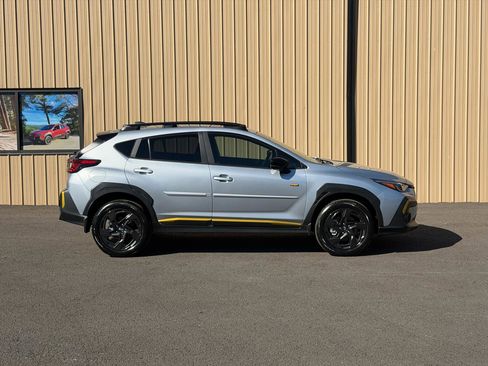 Used 2025 Subaru Crosstrek 2.5i Sport w/ Popular Package #4A AWD/4WD image 4