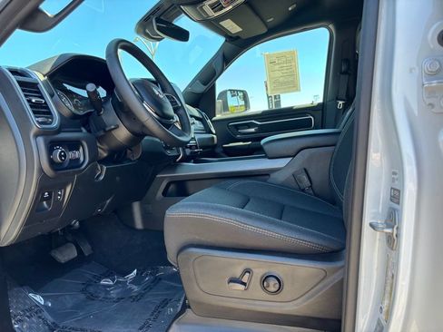 Used 2025 RAM 1500 Big Horn AWD/4WD image 15