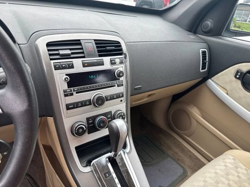 Used 2007 Chevrolet Equinox LS FWD image 13