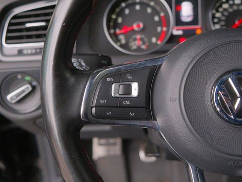 Used 2017 Volkswagen GTI Sport image 16