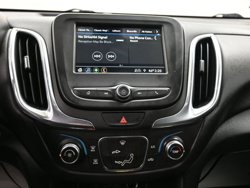 Used 2019 Chevrolet Equinox LT image 26