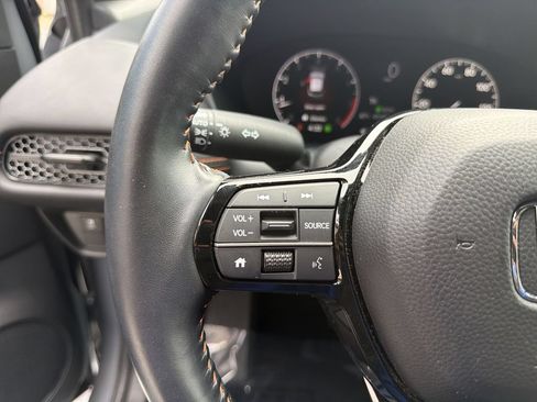 Certified 2025 Honda HR-V Sport image 25