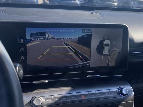 Used 2025 Hyundai Kona Limited image 16