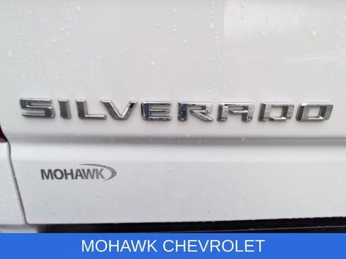 Certified 2023 Chevrolet Silverado 1500 LTZ w/ Technology Package AWD/4WD image 33