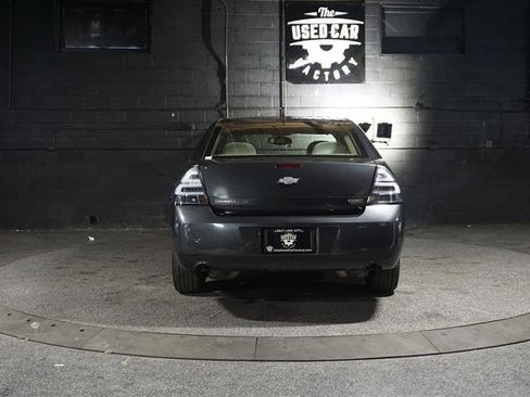 Used 2013 Chevrolet Impala LT w/ LT Sunroof Package image 4