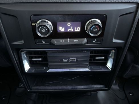 New 2026 GMC Hummer EV SUV image 21