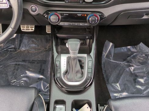 Certified 2023 Kia Forte GT-Line w/ GT-Line Premium Package image 18