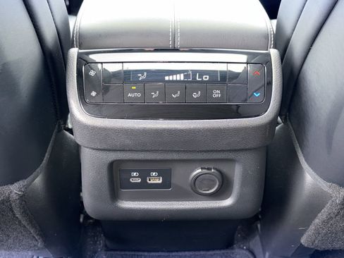 Used 2023 INFINITI QX60 Luxe w/ Cargo Package FWD image 22