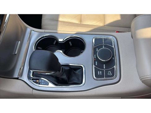 Used 2021 Jeep Grand Cherokee Limited AWD/4WD image 21