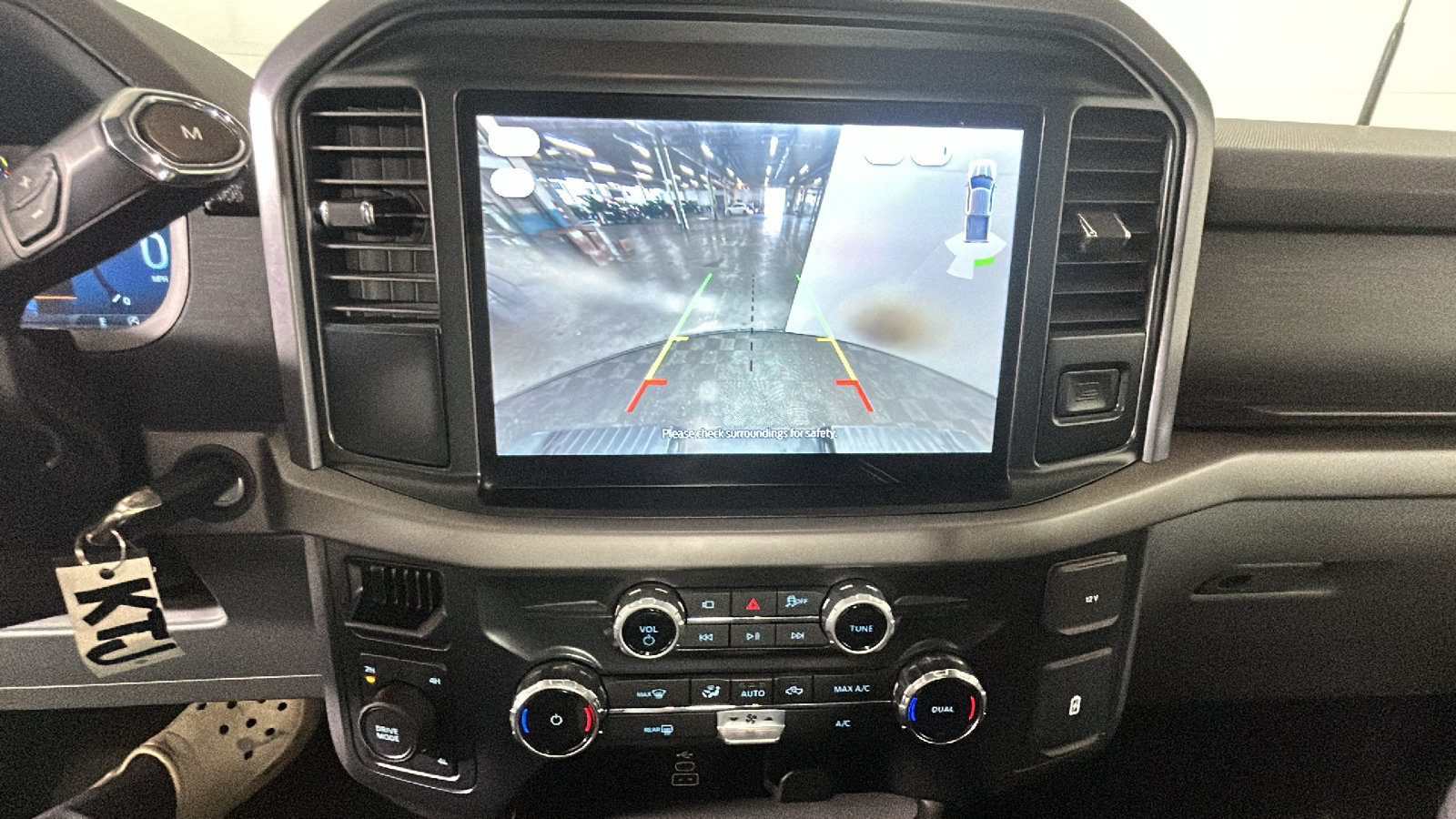 Used 2025 Ford F150 XLT w/ Equipment Group 301A Standard AWD/4WD image 28