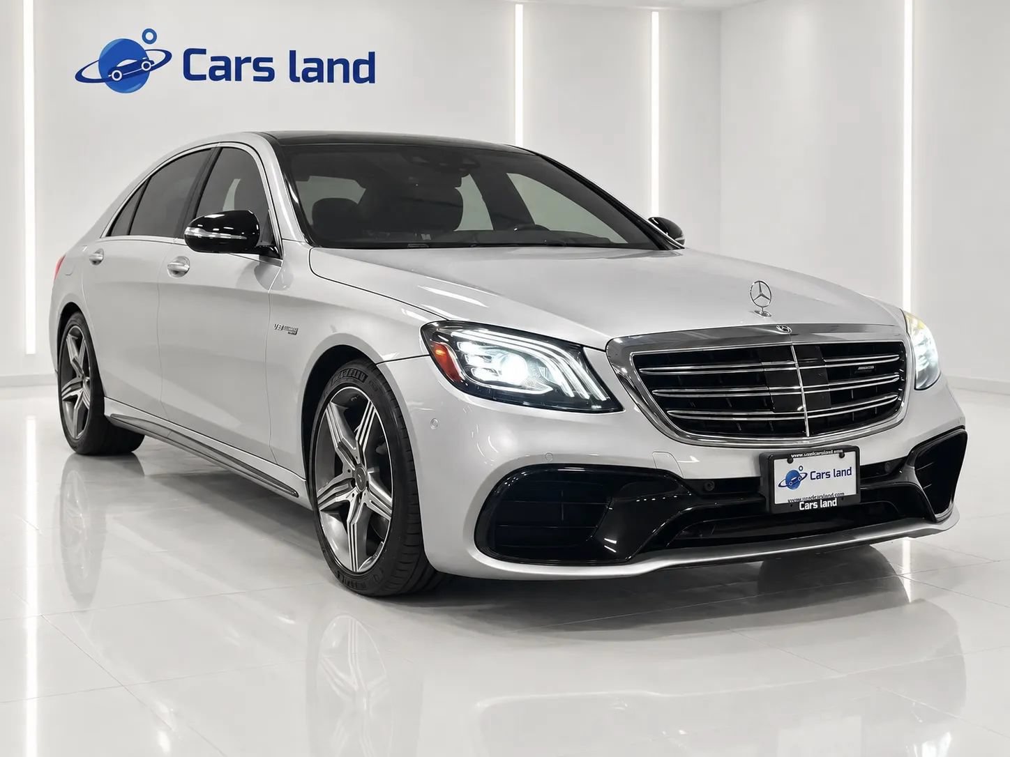 Used 2019 Mercedes-Benz S 63 AMG S 4MATIC Sedan image 1