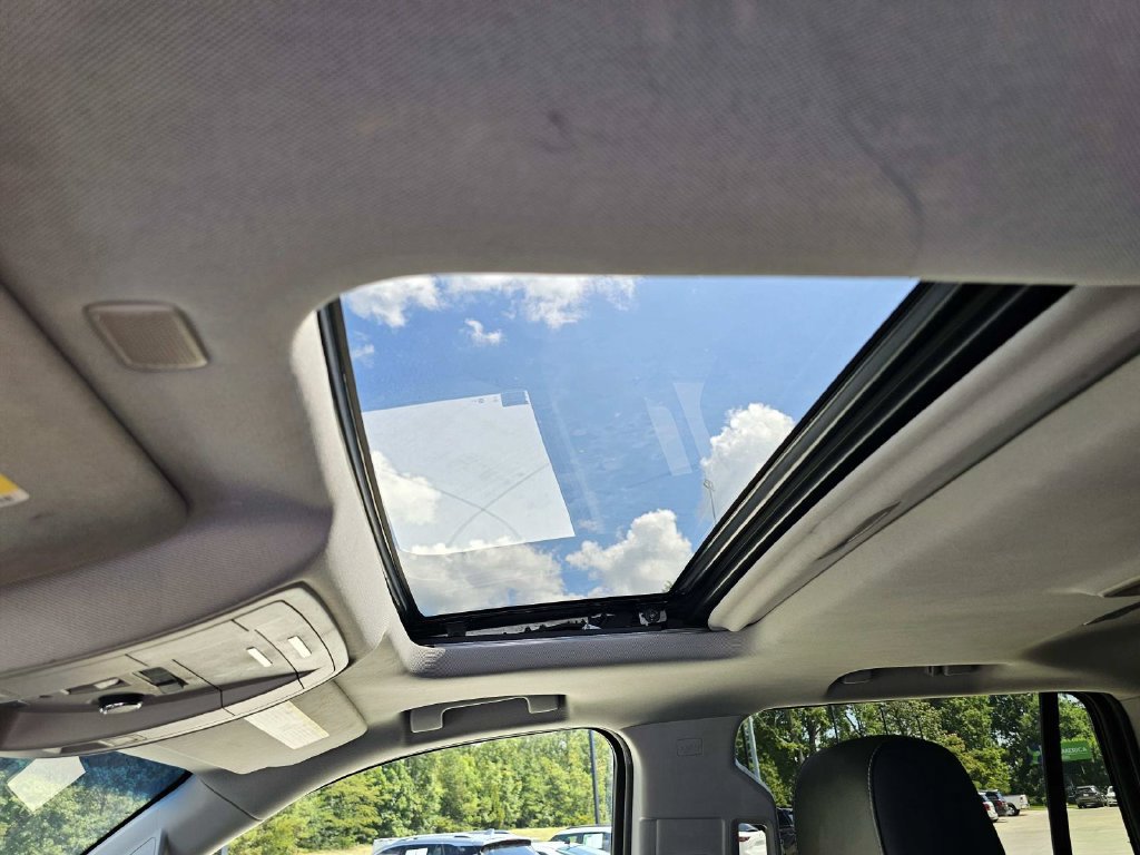 Used 2018 Chevrolet Tahoe LT AWD/4WD image 18