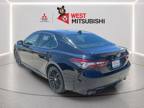 Used 2024 Toyota Camry XSE FWD image 4