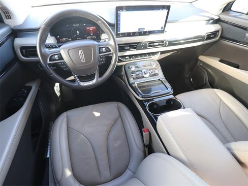 Used 2021 Lincoln Nautilus FWD w/ Equipment Group 101A image 6