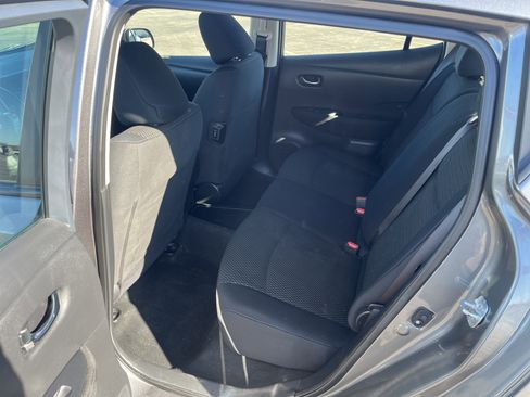 Used 2015 Nissan Leaf S w/ Charge Package image 11