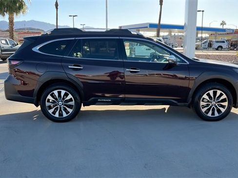 Used 2023 Subaru Outback Touring XT image 4