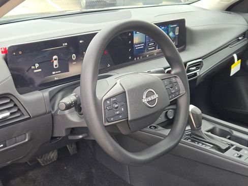 New 2026 Nissan Sentra SV w/ Floor Mat Package FWD image 10