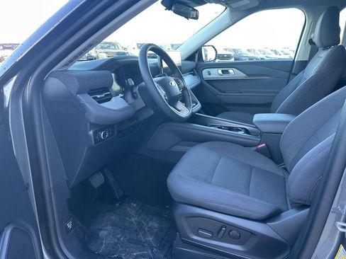 New 2026 Ford Explorer Active image 24