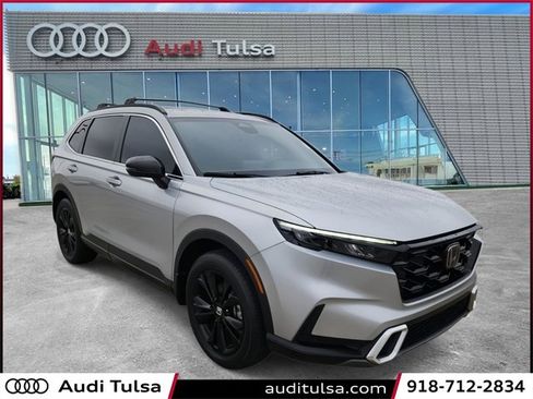 Used 2023 Honda CR-V Sport Touring image 1