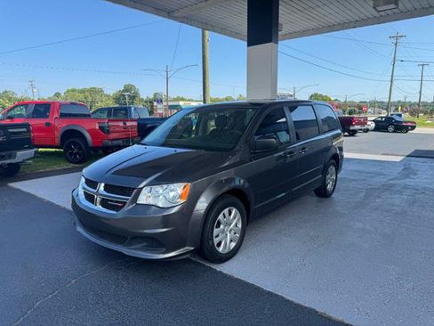 Used 2017 Dodge Grand Caravan SE w/ Power Window Group FWD image 7