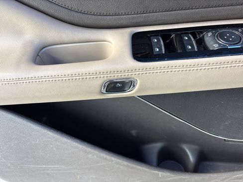 Certified 2022 Lincoln Aviator Reserve w/ Equipment Group 201A image 14