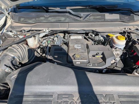 Used 2024 RAM 3500 Laramie w/ Night Edition image 29