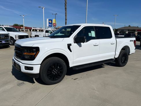 New 2026 Ford F150 XLT w/ Equipment Group 302A MID AWD/4WD image 8