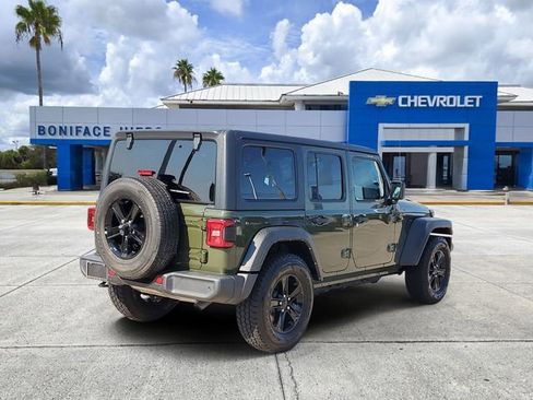 Used 2021 Jeep Wrangler Unlimited Sport AWD/4WD image 3