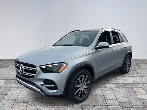 New 2025 Mercedes-Benz GLE 450 4MATIC image 3