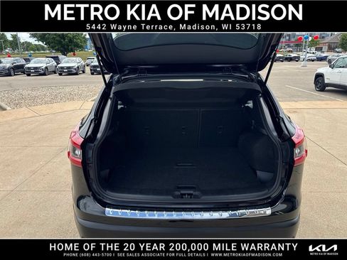 Used 2022 Nissan Rogue Sport SL w/ Premium Package AWD/4WD image 29