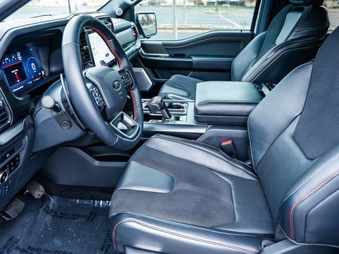 Used 2025 Ford F150 Raptor image 19