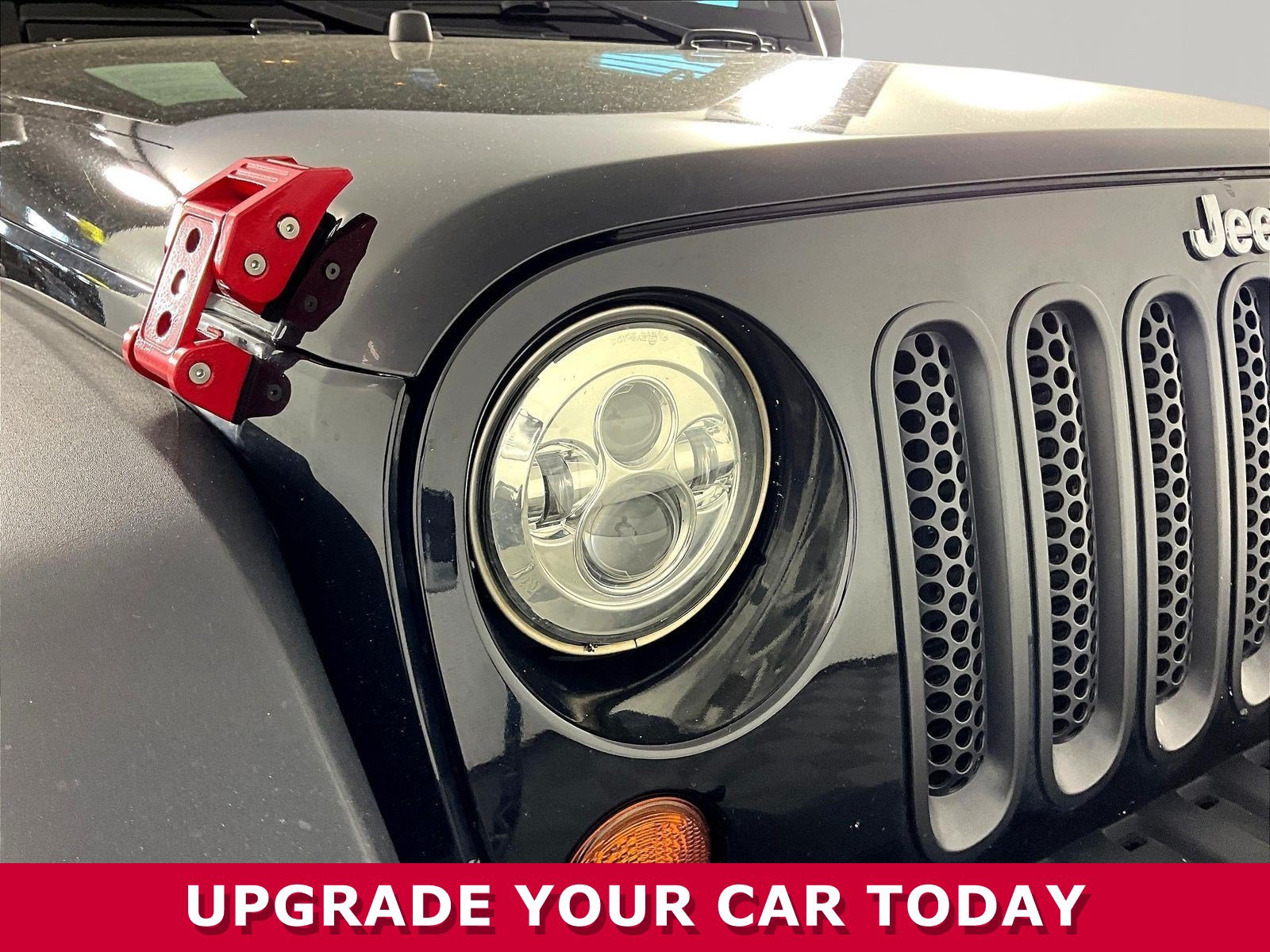 Used 2013 Jeep Wrangler Unlimited Sport AWD/4WD image 26