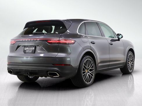 Used 2021 Porsche Cayenne w/ Premium Package Plus AWD/4WD image 5