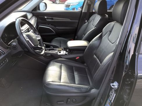 Used 2022 Kia Telluride EX w/ EX Premium Package image 13