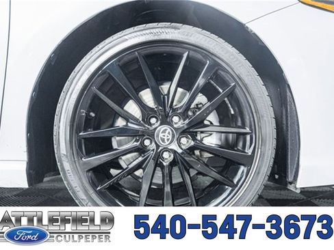 Used 2024 Toyota Camry XSE w/ Navigation Package image 20