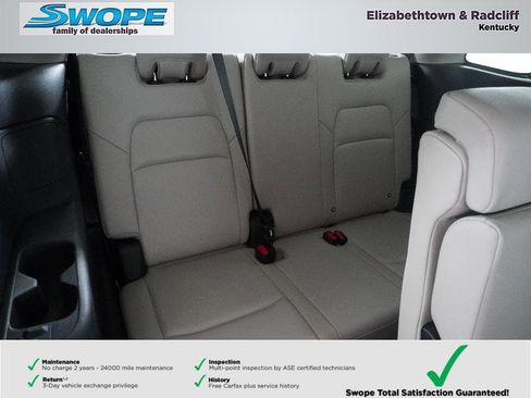 Used 2023 Nissan Pathfinder SL w/ Lighting Package (N92) AWD/4WD image 11